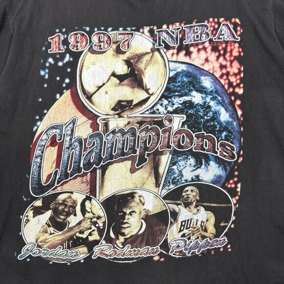 Vintage 1997 NBA Champions Chicago Bulls Rap Tee Rare T Shirt XXL Michael Jordan - Picture 4 of 14